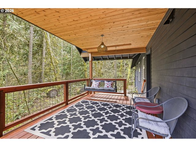 15680 S WAVE Rd, Mulino, OR 97042