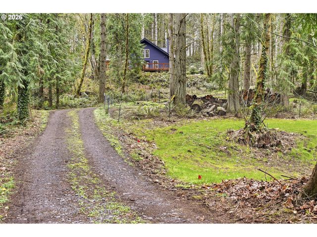 15680 S WAVE Rd, Mulino, OR 97042