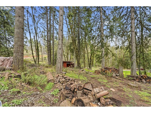 15680 S WAVE Rd, Mulino, OR 97042