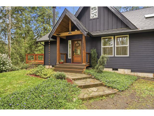 15680 S WAVE Rd, Mulino, OR 97042