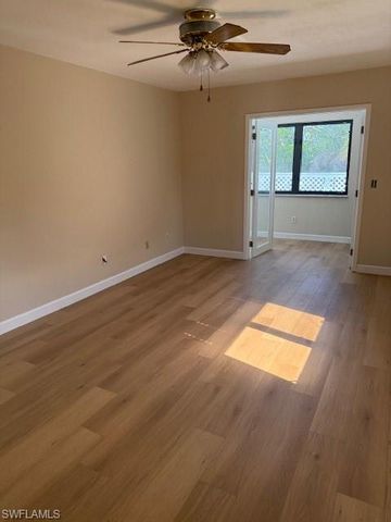 8198 Lark LN, Fort Myers, FL 33967