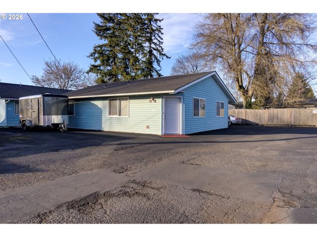 908 Ne 1ST Ave, Battle Ground, WA 98604