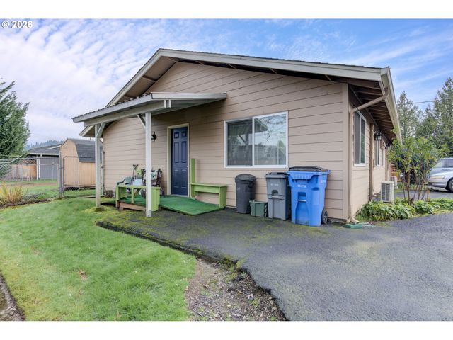 908 Ne 1ST Ave, Battle Ground, WA 98604