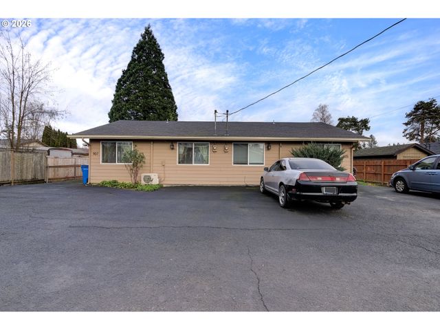 908 Ne 1ST Ave, Battle Ground, WA 98604