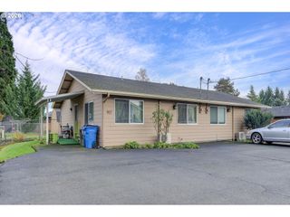 908 Ne 1ST Ave, Battle Ground, WA 98604