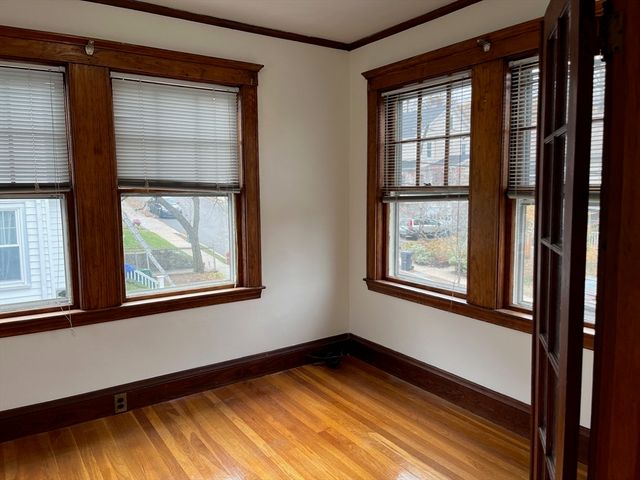 42 School St 2, Arlington, MA 02476