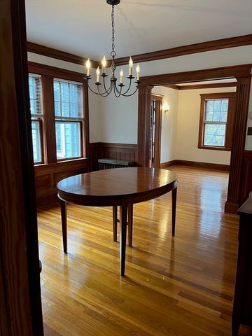 42 School St 2, Arlington, MA 02476