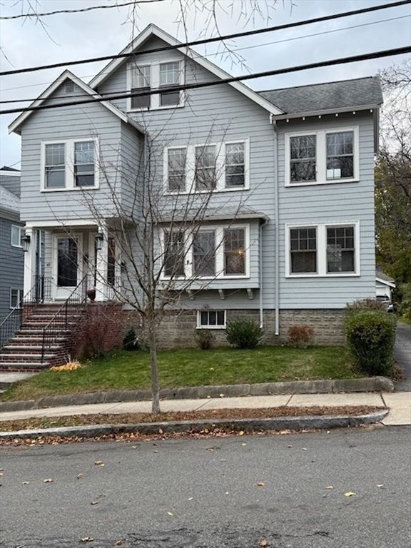 42 School St 2, Arlington, MA 02476