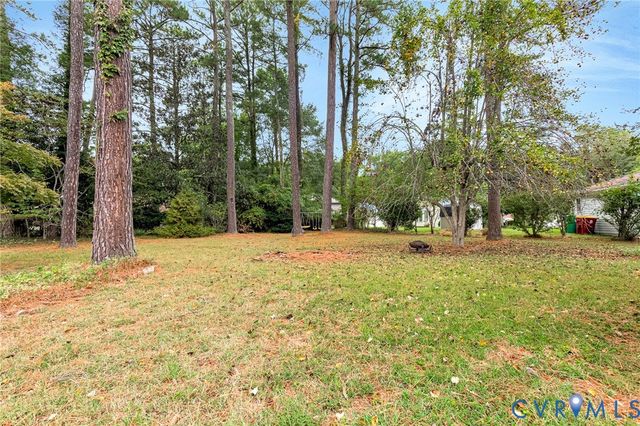 3324 E Princeton Rd, Petersburg, VA 23805