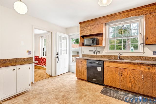 3324 E Princeton Rd, Petersburg, VA 23805