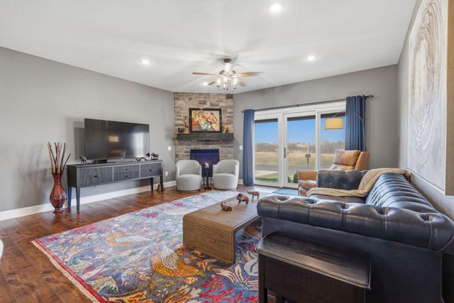 3831 E Brookdale Terrace, Springfield, MO 65802