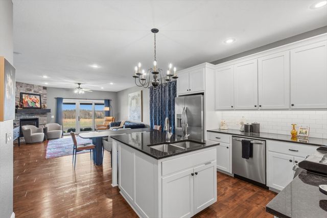 3831 E Brookdale Terrace, Springfield, MO 65802