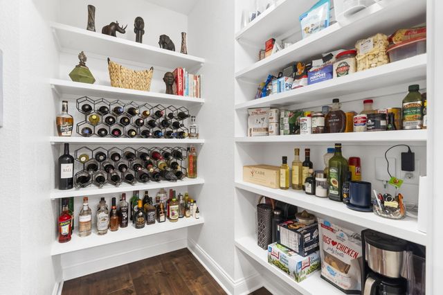 3831 E Brookdale Terrace, Springfield, MO 65802