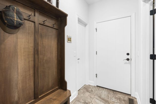 3831 E Brookdale Terrace, Springfield, MO 65802