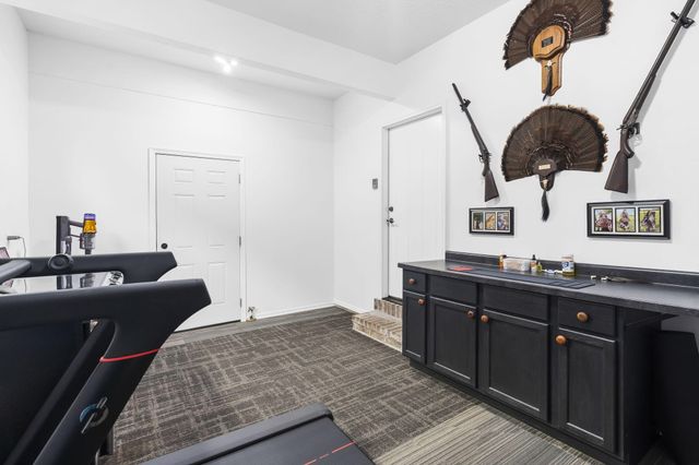 3831 E Brookdale Terrace, Springfield, MO 65802