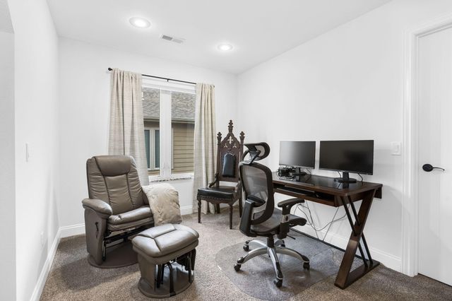 3831 E Brookdale Terrace, Springfield, MO 65802