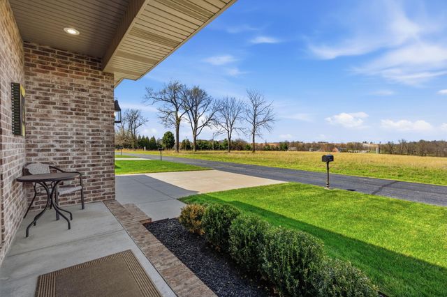 3831 E Brookdale Terrace, Springfield, MO 65802