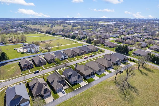 3831 E Brookdale Terrace, Springfield, MO 65802