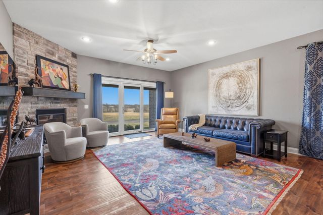 3831 E Brookdale Terrace, Springfield, MO 65802