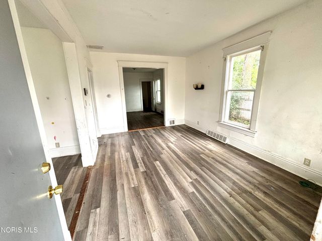 617 Bowman Street, Toledo, OH 43609
