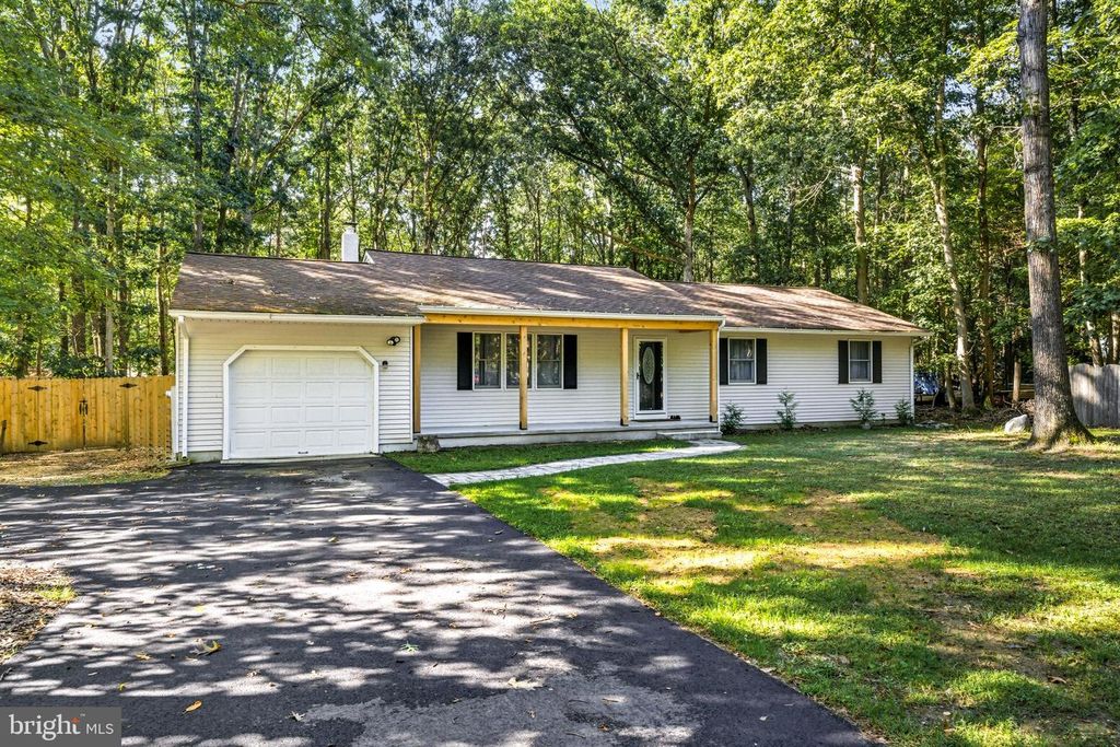 133 MEETINGHOUSE LN, Shamong, NJ 08088