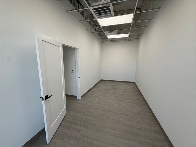 2420 S 8th Street Suite 1&5, Rogers, AR 72758