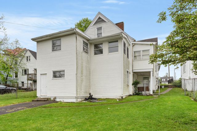 221 S Highland Street, Winchester, KY 40391