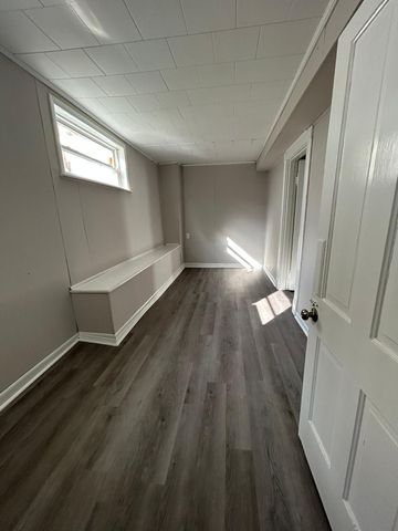 221 S Highland Street, Winchester, KY 40391