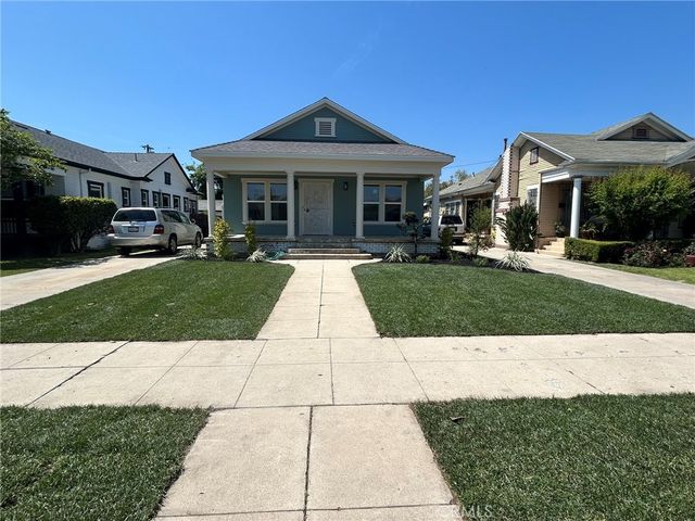 4239 S Raymond Avenue, Los Angeles, CA 90037