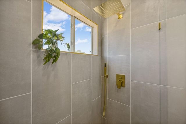 19005 Venture DR, Lago Vista, TX 78645