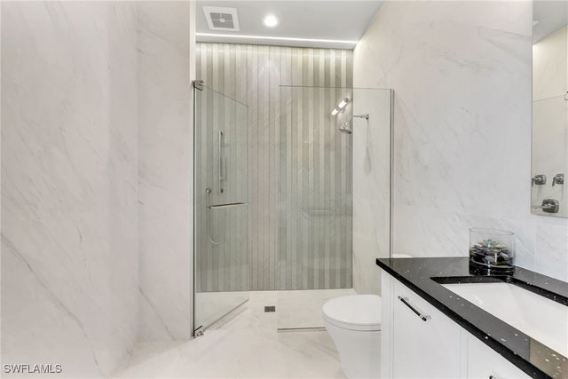 813 Cal Cove DR, Fort Myers, FL 33919