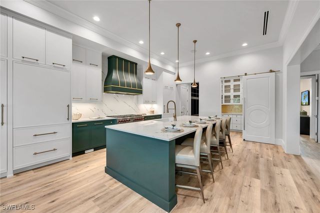 813 Cal Cove DR, Fort Myers, FL 33919