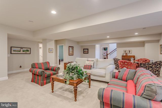 114 TURNSTONE LN, Lake Frederick, VA 22630