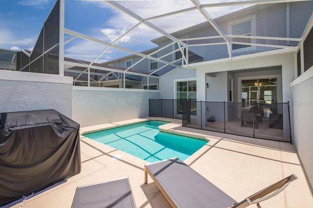 8987 BACKSWING WAY, Davenport, FL 33896