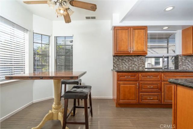 8543 6th, Downey, CA 90241