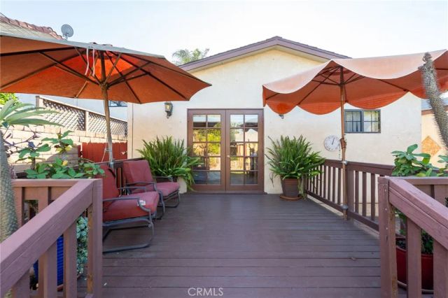 8543 6th, Downey, CA 90241