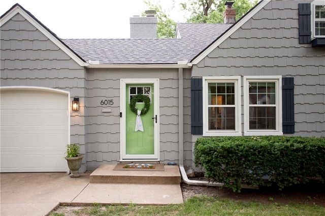 6015 DELMAR Street, Fairway, KS 66205
