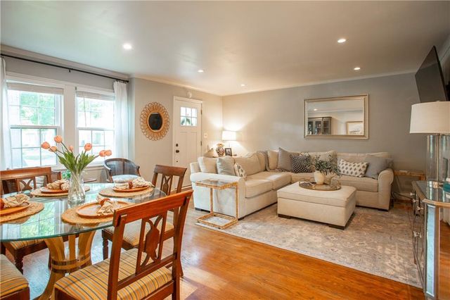 6015 DELMAR Street, Fairway, KS 66205