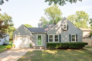 6015 DELMAR Street, Fairway, KS 66205
