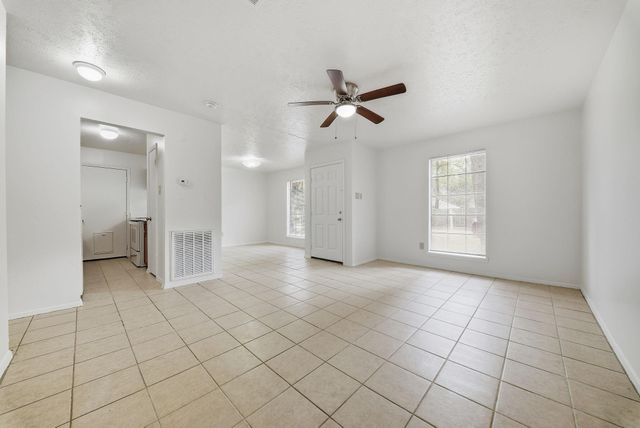 9 Capewood Court, The Woodlands, TX 77381