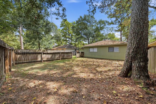9 Capewood Court, The Woodlands, TX 77381