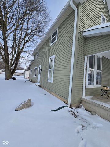 127 S Madison Street, Knightstown, IN 46148