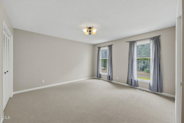 2909 Scuppernong Lane, Durham, NC 27703