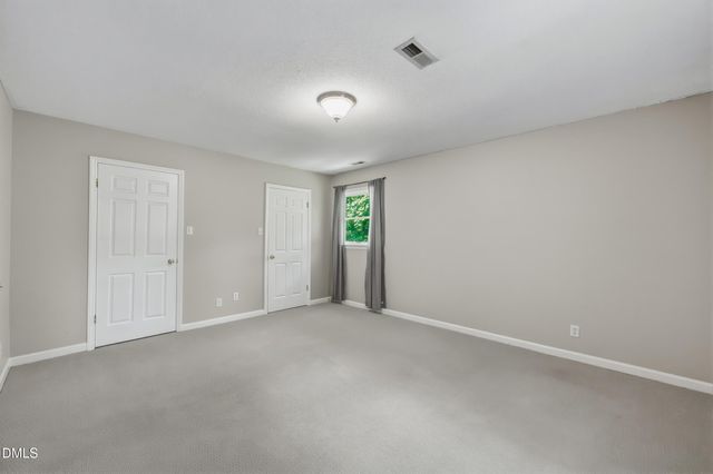 2909 Scuppernong Lane, Durham, NC 27703