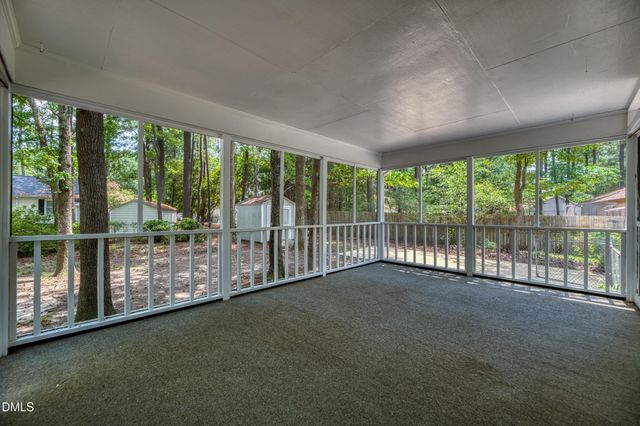 2909 Scuppernong Lane, Durham, NC 27703