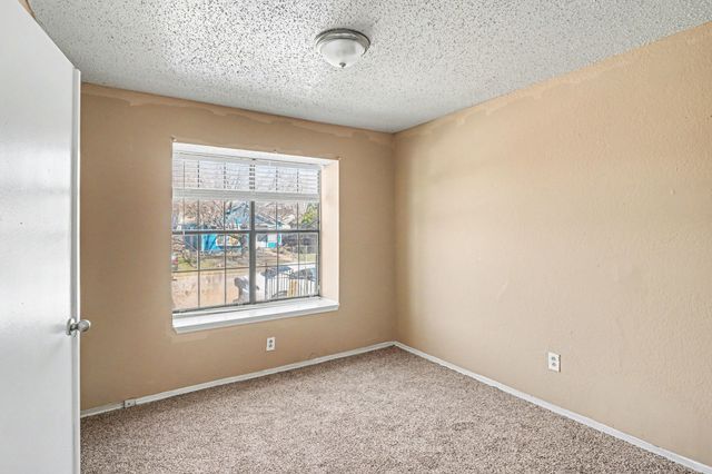 10328 Chelmsford Drive, Dallas, TX 75217