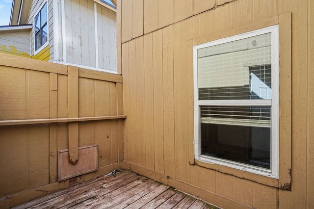 10328 Chelmsford Drive, Dallas, TX 75217