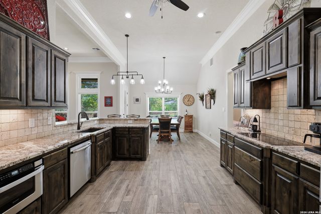 529 Double Gate, Castroville, TX 78009
