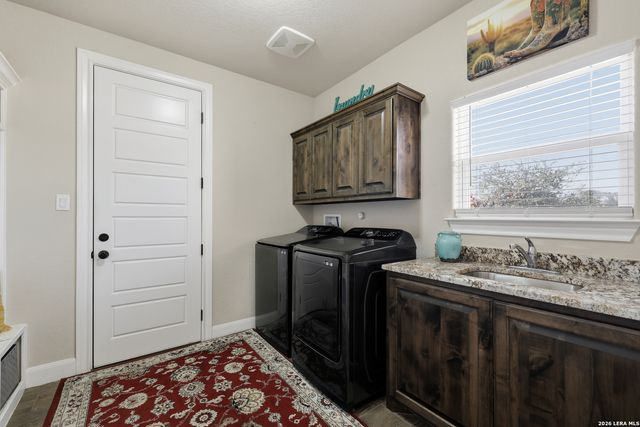 529 Double Gate, Castroville, TX 78009