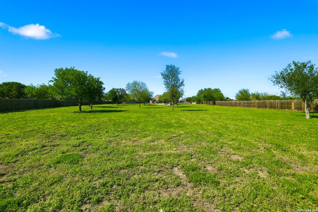 529 Double Gate, Castroville, TX 78009